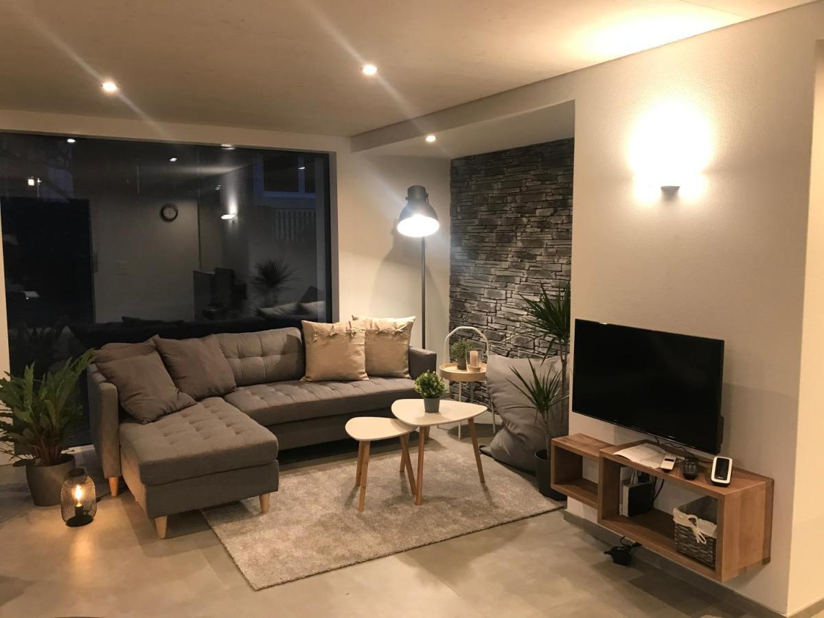 Moderne Unterkunft Mit Panoramablick Auf Thunersee Krattigen Exteriér fotografie